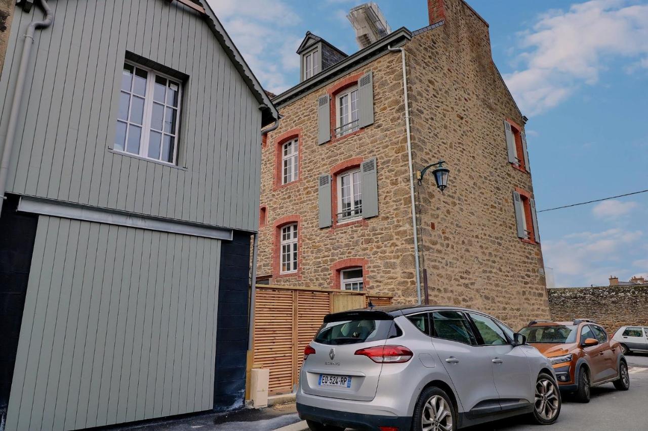Les Mots Bleus Apartment Dinard Bagian luar foto