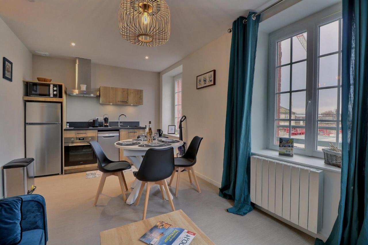 Les Mots Bleus Apartment Dinard Bagian luar foto