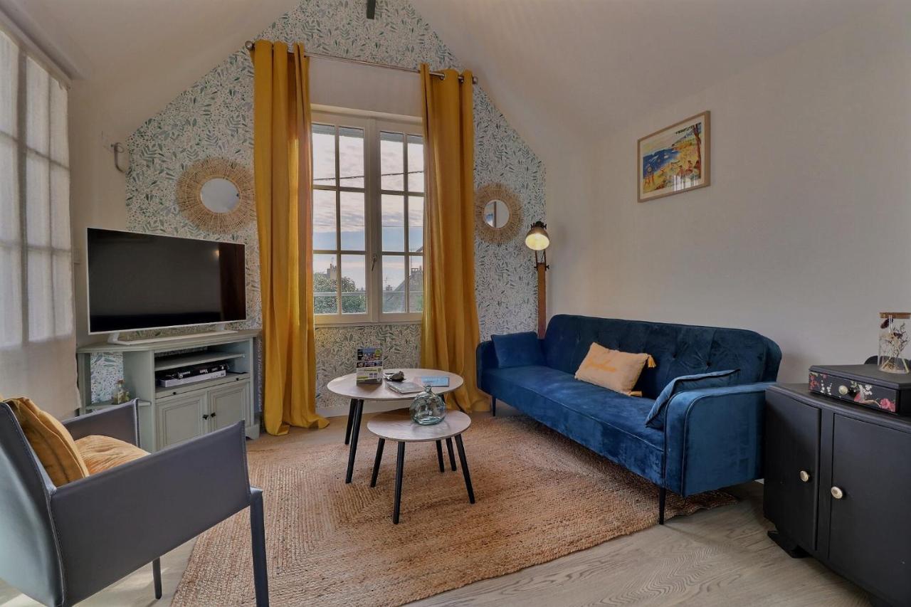 Les Mots Bleus Apartment Dinard Bagian luar foto