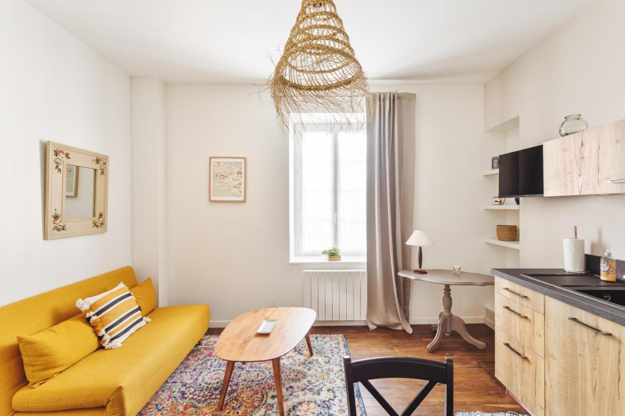 Les Mots Bleus Apartment Dinard Bagian luar foto