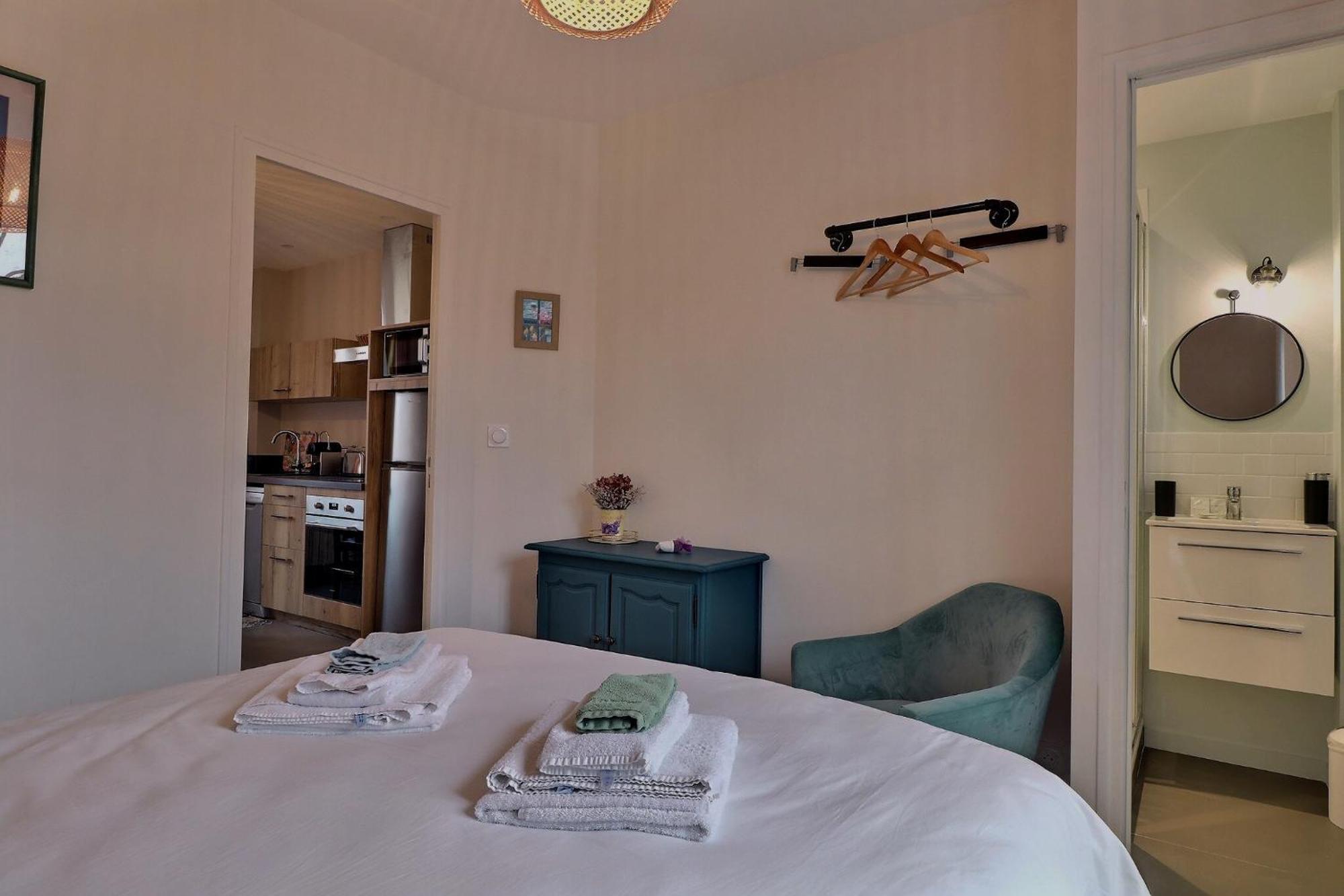 Les Mots Bleus Apartment Dinard Bagian luar foto