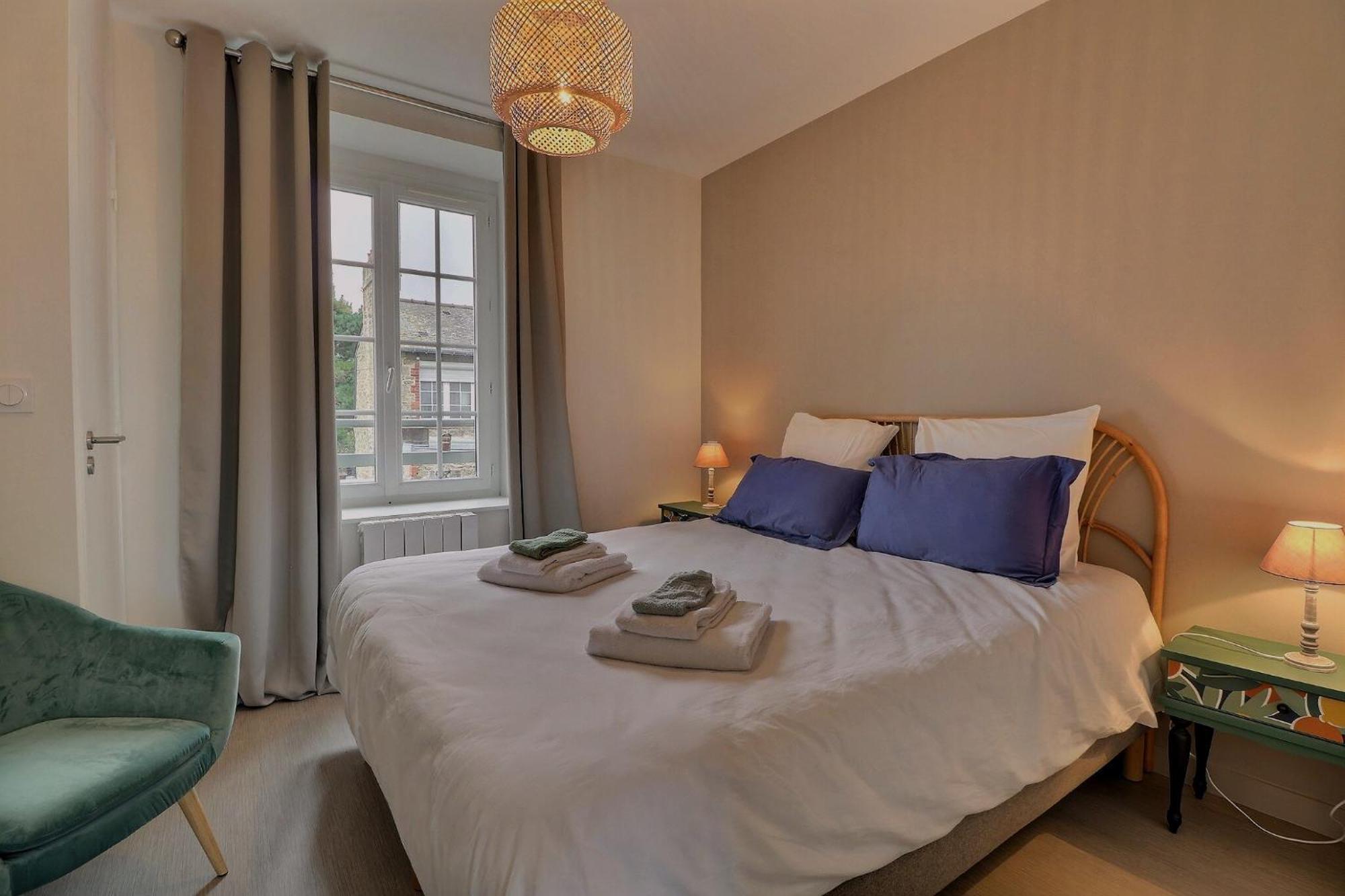 Les Mots Bleus Apartment Dinard Bagian luar foto